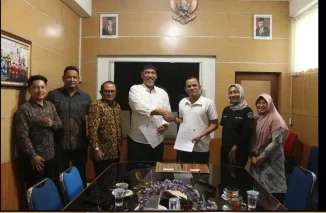 Resmi! Pendatanganan MoU Unitas Padang Dengan Transmart Padang Untuk Keberlanjutan Tridharma Perguruan Tinggi