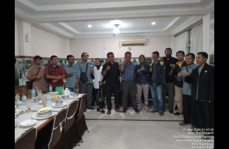 Wartawan Jangan Pernah Merasa Inferior dari Pojok Diskusi PJS Bukittinggi