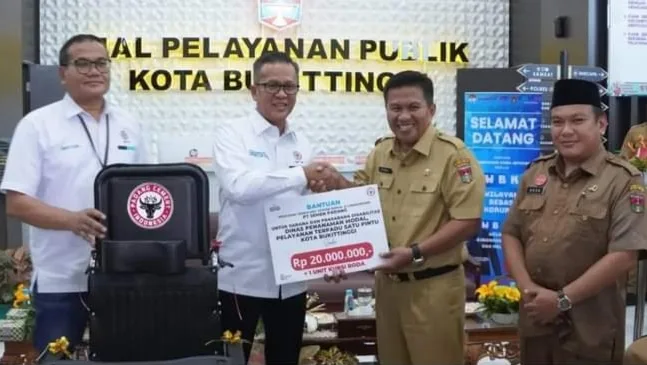 Pemko Bukittinggi Terima Dana CSR dari PT Semen Padang