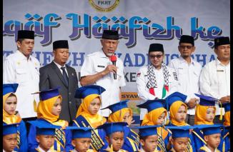 Gubernur Sumbar Beri Motivasi Pada Wisuda Tahfizh Quran SDN 23 Cubadak