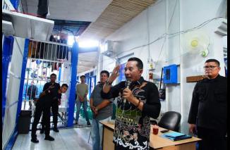 Bupati Tanah Datar Motivasi Warga Binaan Rutan Batusangkar