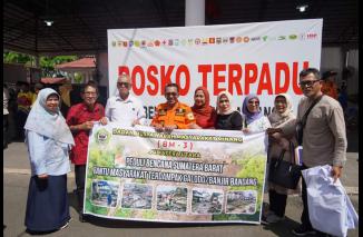 Bamus Masyarakat Minang Sumut Berikan Bantuan Korban Bencana Alam di Tanah Datar