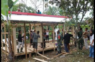 Aksi Solidaritas Piaman Laweh Bangun 5 Unit Hunian Sementara Jorong Panti Rambatan