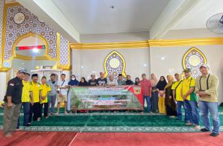 IKLP Salurkan Bantuan untuk Korban Galodo di Nagari Parambahan