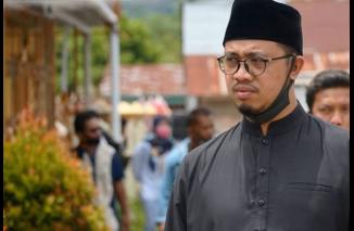 Bang Wako Bayarkan Uang Komite Pelajar Bukittinggi 