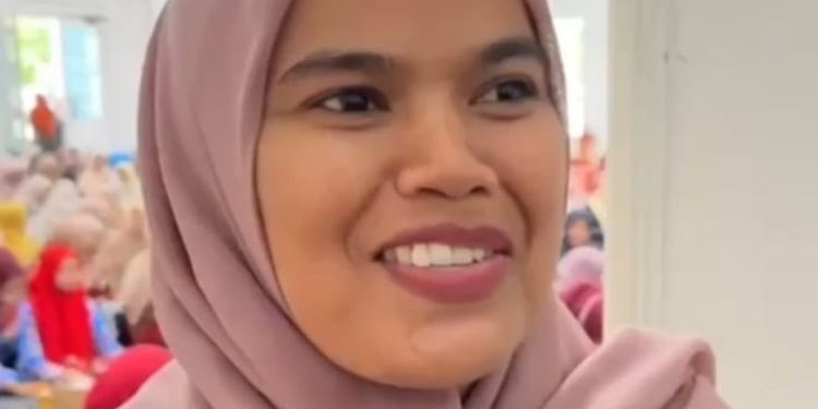 BUKITTINGGI HEBAT: Berikan Penghasilan Tambahan Guru-Guru Non PNS Tingkat PAUD Sampai SLTA