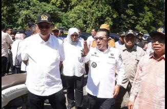 Komisi IV DPR RI Kunjungi Kawasan Lembah Anai Pasca Banjir Bandang