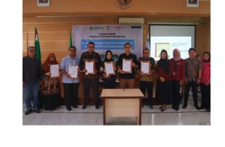 Fakultas Ekonomi dan Bisnis Unitas Padang Gelar Kuliah Umum Sekaligus Penandatanganan MOU Secara Resmi Dengan Transmart Padang