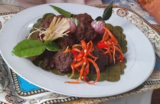 Masakan Padang: Menjaga Warisan Kuliner Rendang