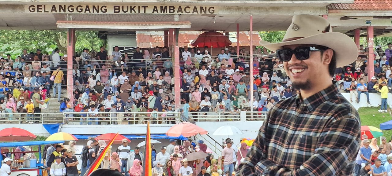 Erman Safar: Pesta Alek Nagari  Dua Wilayah Bukittinggi dan Agam
