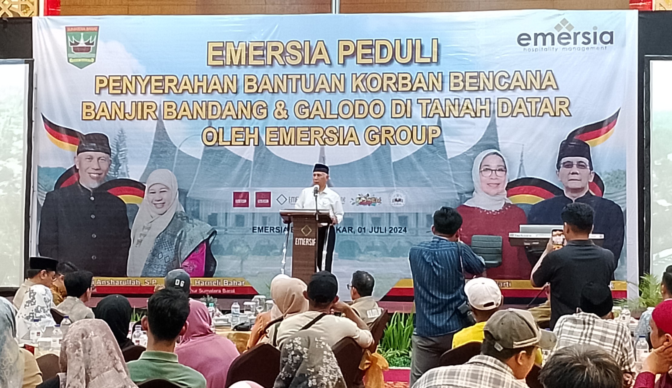 EMERSIA Group peduli Serahkan Bantuan Korban Bencana banjir bandang dan galodo  di Tanah Datar