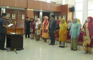 7 Pejabat Pemerintah Bukittinggi Dilantik dan Diambil Sumpahnya