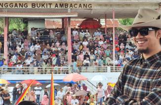 Erman Safar: Pesta Alek Nagari  Dua Wilayah Bukittinggi dan Agam