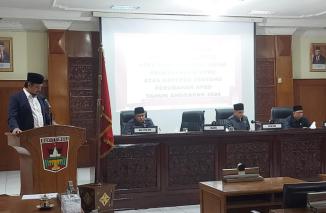 Wako Jawab Pemandangan Umum Fraksi DPRD Bukittinggi Atas R-APBD Perubahan 2024