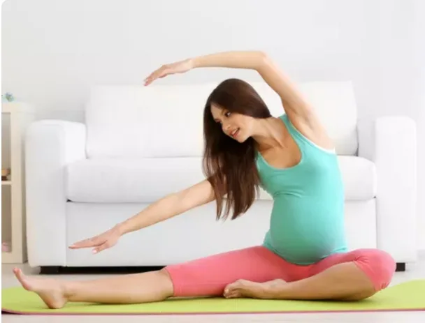 Bumil, Ayo Rileks dengan Pranatal Yoga 