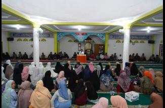 Bupati Tanah Datar Apresiasi Majelis Taklim Nagari Lubuak Jantan