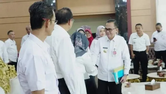 Hari Pertama Kerja, PJ Wako Bukittinggi Minta Ini ke ASN