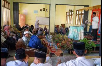 Bupati Tanah Datar Kunjungi Pondok Pesantren Tarbiyah Islamiyah Malalo