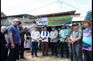 Bupati Tanah Datar Resmikan Bank Sampah Dangau Saghok Pemuda Nagari Tabek