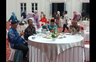 Marfendi Jamu Makan Malam Rombongan USIM dan Bulan Sabit Merah Negeri Sembilan