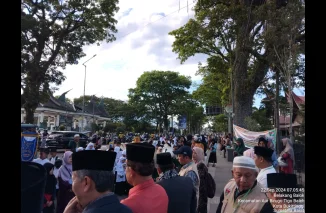 74 Kelompok DDS Dari Berbagai Kelurahan Ikuti Pawai Ta'aruf