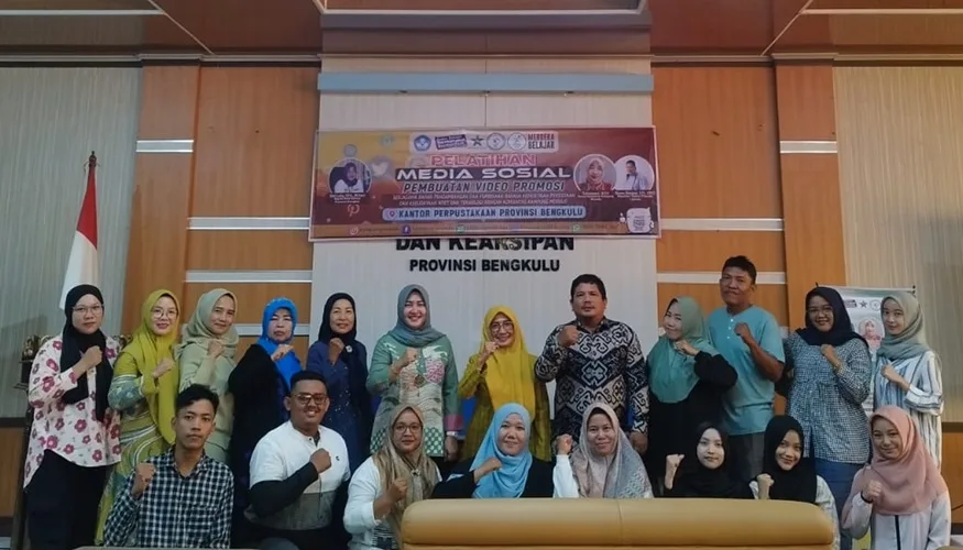 Komunitas Kampung Menulis adakan kegiatan Pelatihan Pembuatan Video Promosi