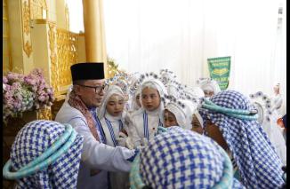 Bupati Tanah Datar Hadiri Khatam Al Quran TPA Baitul Quran