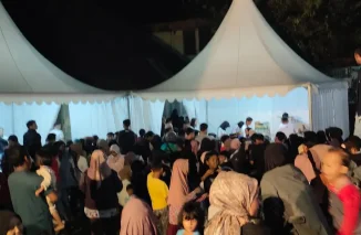 1000 Porsi Burger dan Es Cream Tersaji di Kampanye Erman Safar - Heldo Aura