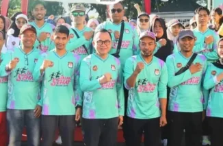 Dalam Rangka Optimalisasi Sosialisasi Pemilu KPU Bukittinggi Adakan Jalan Sehat