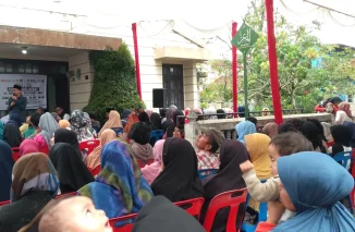 Kedatangan Erman Safar-Heldo Aura Disambut Antusias Ratusan Warga Kelurahan Birugo Puhun