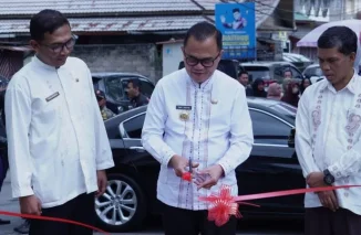 Pjs Wako Hani S Rustam Bersama Kepala Dinas Pariwisata Lasanakan Simbolis Peresmian Gerbang Baru Kinantan Zoo