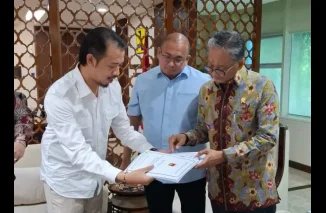 Anggota DPR RI Andre Rosiade Fasilitasi Wako Erman Safar Temui Meteri PU