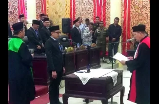 Yogi Firman Dikukuhkan Sebagai Wakil Ketua DPRD Kota Pariaman 