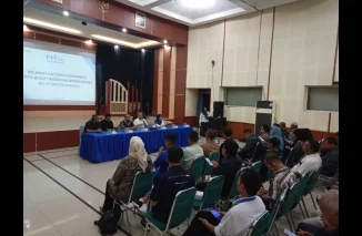 Diskominfo dan Wartawan Bukittinggi Kunjungi LPP RRI Pekanbaru