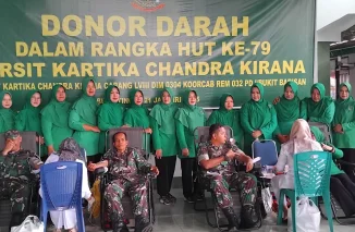 TNI Gelar Donor Darah dalam Rangka HUT Korem 032/Wirabraja ke-40 dan HUT Persit KCK ke-79