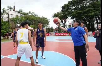 Pemkab Bersama Laraks Batusangkar Gelar Open Turnamen Invitation Basketball 2025