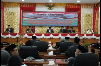 DPRD Tanah Datar Gelar Rapat Paripurna LKPj Bupati 2024 dan Pidato Visi Misi 2025-2030