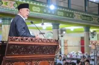 Gubernur Sumatera Barat, H. Mahyeldi Ansharullah, S.P.  Datuak MarajoKetua DPD IKM Kota Bengkulu, Efri Yandi Luthan