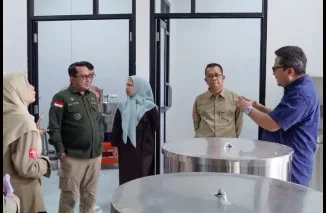 Kepala BI Sumbar Kunjungi Sentra IKM Pengolahan Produk Holtikultura Tanah Datar