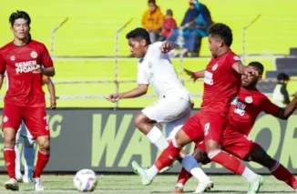 Berpacu di Zona Merah, Semen Padang Selamat