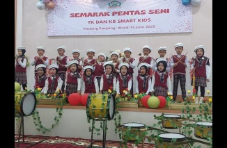 Dihadiri Wawako Allex Saputra, Smart Kids Gelar Semarak Pentas Seni
