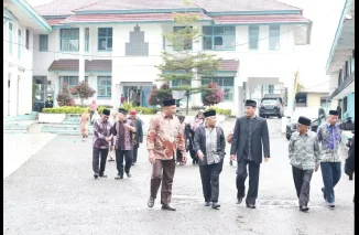 Prof Din Syamsuddin Kunjungi Diniyyah Puteri