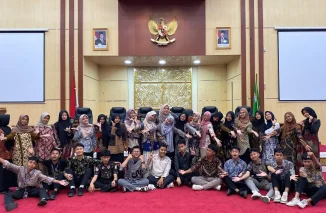 Diikuti Ketua OSIS SLTP dan SLTA, Fankamek Gelar Kongres Suara Anak Padang Panjang