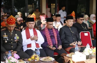 Ketua DPRD Agam Hadiri Upacara Peringatan 32 Tahun Lubuk Basung sebagai Ibu Kota Kabupaten