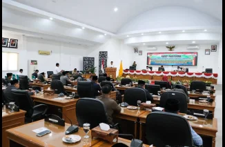 DPRD Tanah Datar Sampaikan Tanggapan Atas RPJMD 2025 - 2029
