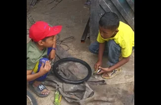 Belajar Kebersamaan dari Moza & Azka