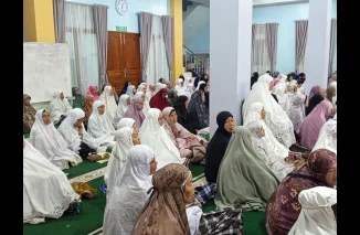 Jemaah Ramai Hadiri Kegiatan Subuh Mubarakah di Masjid Nurul Amri
