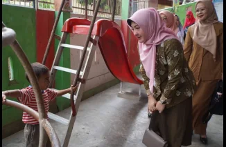 Bunda PAUD Kunjungi Sejumlah Lembaga PAUD di Padang Panjang