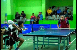Atlet Tenis Meja Sumbar, Riau, dan Jambi Adu Ketangkasan di Papako 2025