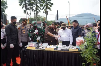 Kejari Musnahkan Barang Bukti 34 Perkara Tindak Pidana